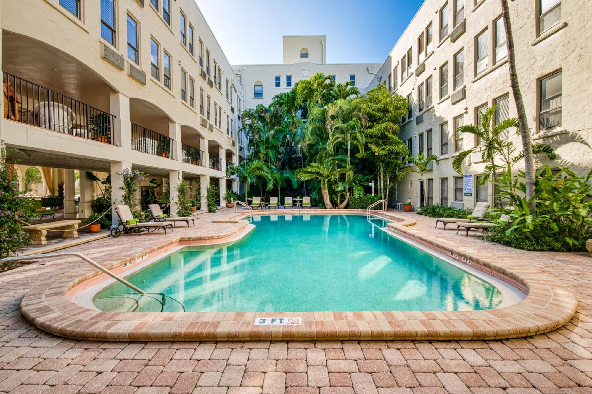 Palm Beach Hotel & Sunrise Cottage Quarto foto